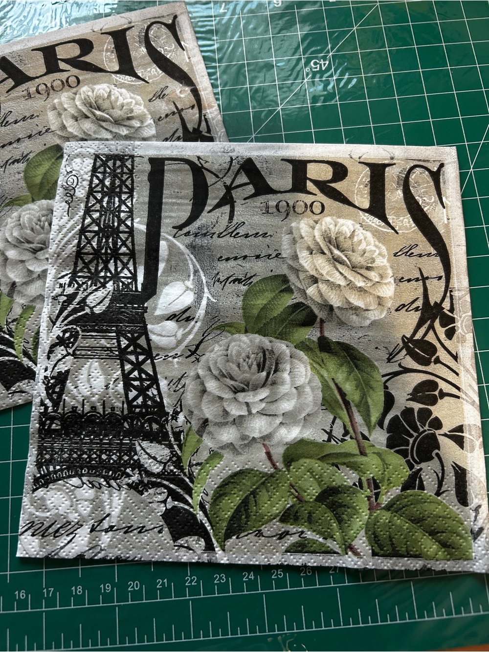 Decoupage Paris Floral Decorative Napkins with Eiffel Tower Motif lot of 5